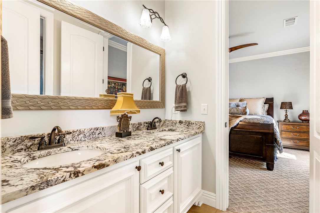 Rogers, Arkansas, 72756, United States, 4 Bedrooms Bedrooms, ,6 BathroomsBathrooms,Residential,For Sale,1987603