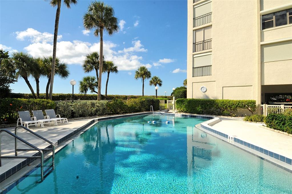 Longboat Key, Florida, 34228, United States, 3 Bedrooms Bedrooms, ,2 BathroomsBathrooms,Residential,For Sale,1793639