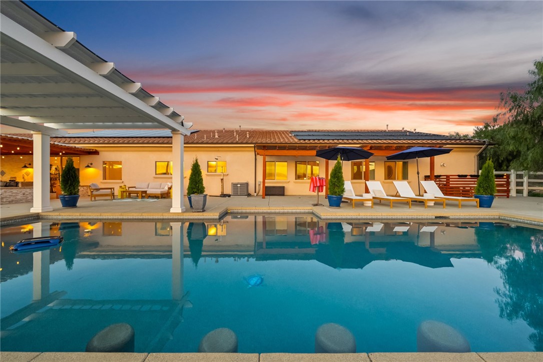 Temecula, California, 92592, United States, 5 Bedrooms Bedrooms, ,4 BathroomsBathrooms,Residential,For Sale,2021827