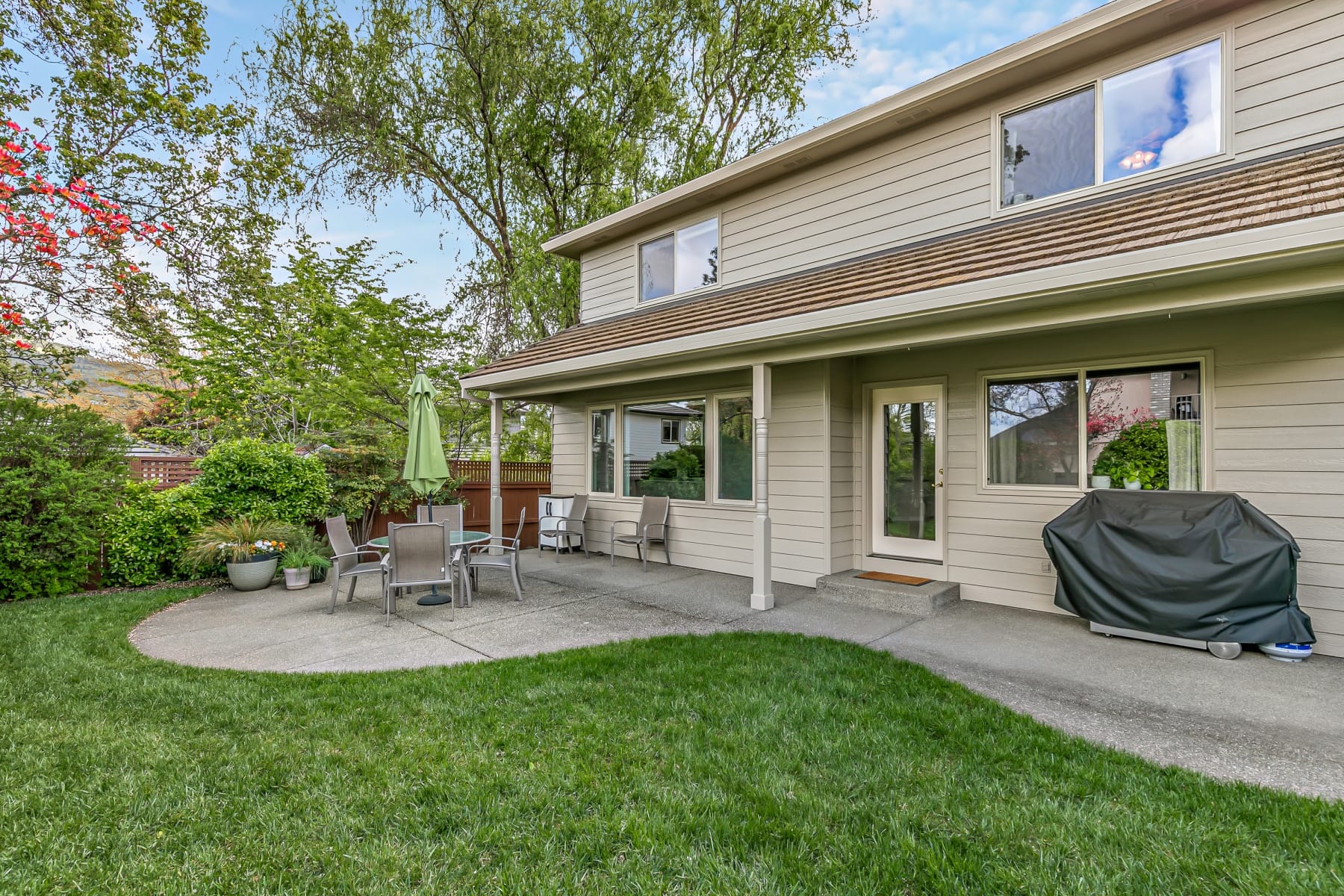 3115 Salishan Court Medford, OR 97504 - 物件實景