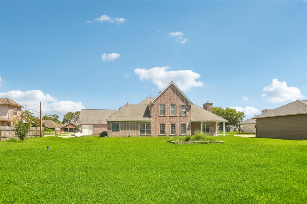 1418 Magnolia Bend W, Baytown, Texas, 77523, United States, 3 Bedrooms Bedrooms, ,3 BathroomsBathrooms,Residential,For Sale,1418 Magnolia Bend W,1616433