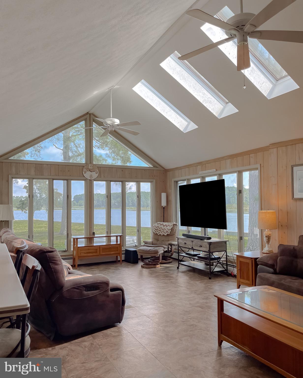 Scotland, Maryland, 20687, United States, 4 Bedrooms Bedrooms, ,3 BathroomsBathrooms,Residential,For Sale,1921367