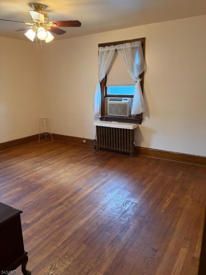 Bloomfield Twp., New Jersey, 07003, United States, 3 Bedrooms Bedrooms, ,1 BathroomBathrooms,Residential,For Sale,2048064