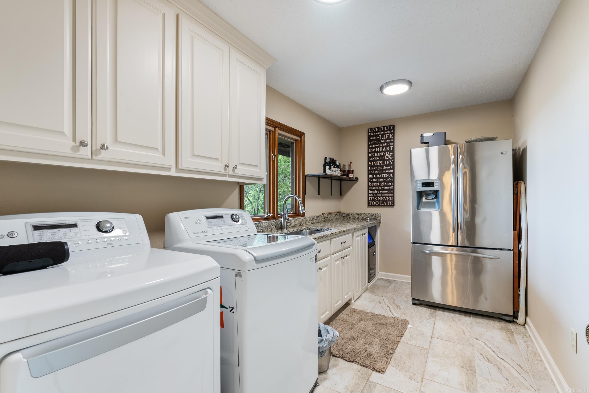 1360 stanley russ RD, Conway, Arkansas, 72034, United States, 5 Bedrooms Bedrooms, ,5 BathroomsBathrooms,Residential,For Sale,1360 stanley russ RD,1629163