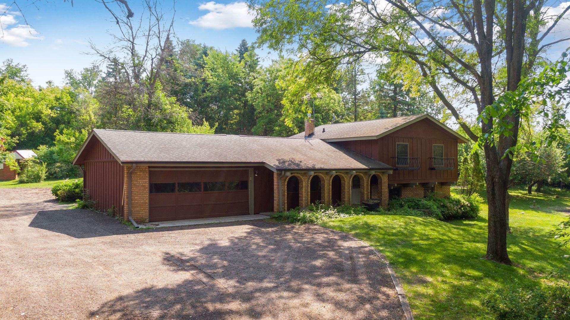 Hudson, Wisconsin, 54016, United States, 4 Bedrooms Bedrooms, ,2 BathroomsBathrooms,Residential,For Sale,1923274