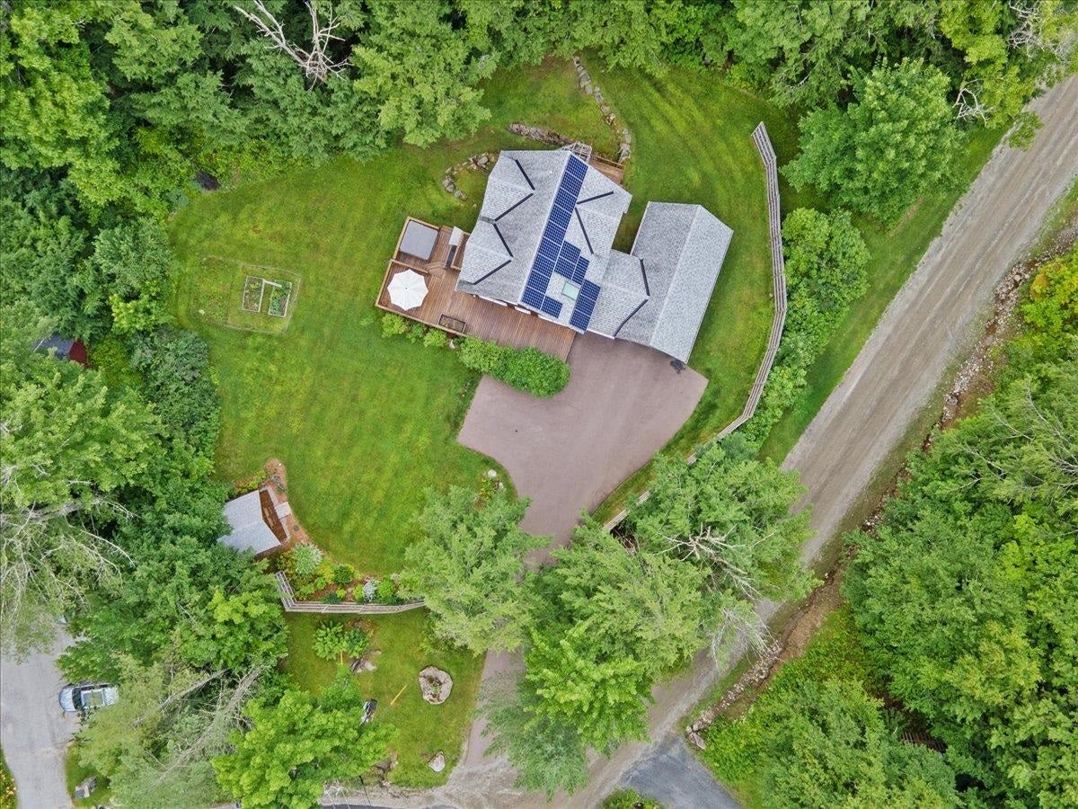 Stowe, Vermont, 05672, United States, 2 Bedrooms Bedrooms, ,1 BathroomBathrooms,Residential,For Sale,1908811