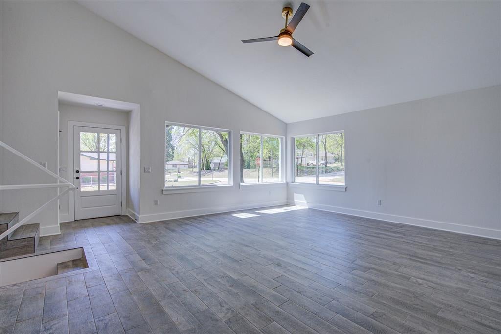 Purcell, Oklahoma, 73080, United States, 4 Bedrooms Bedrooms, ,4 BathroomsBathrooms,Residential,For Sale,1766644