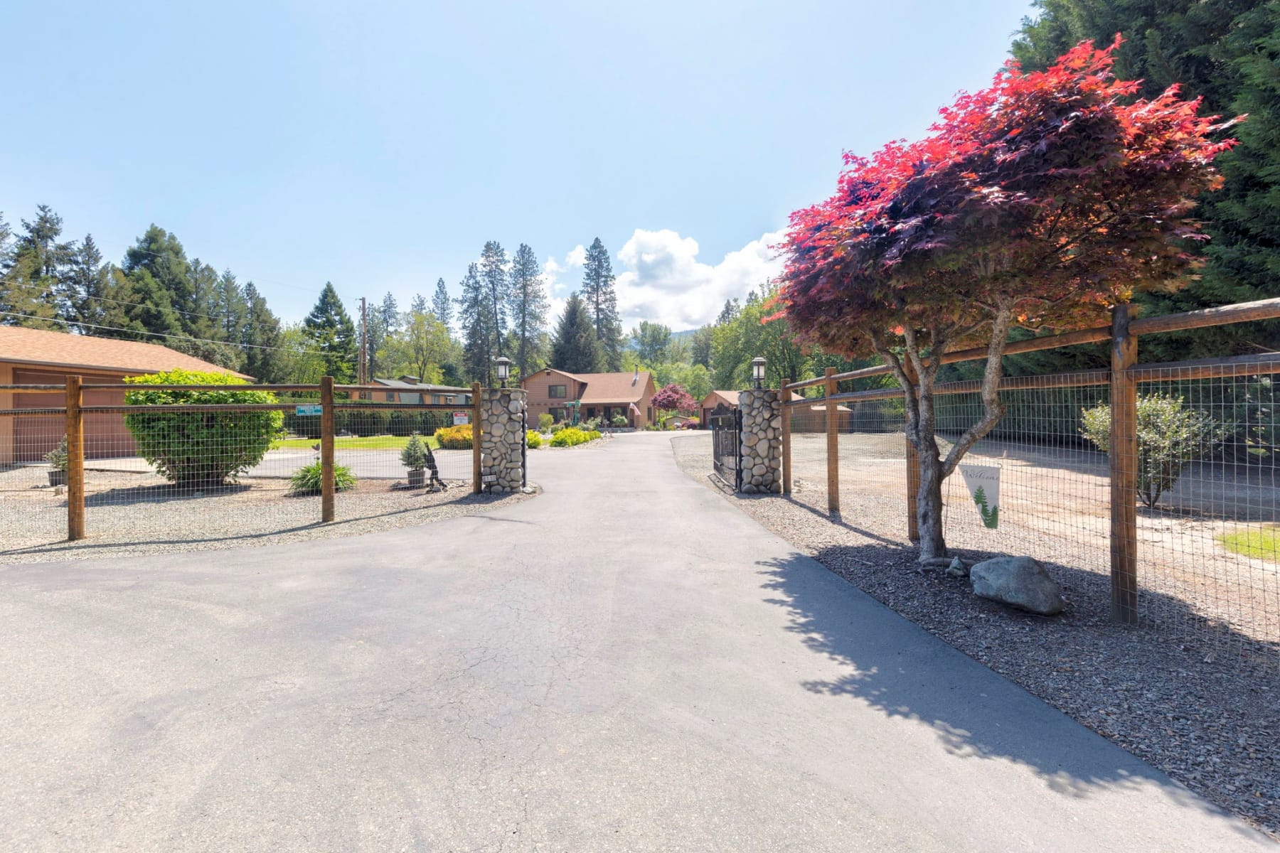  8110 New Hope Road Grants Pass, OR 97527 - 物件實景