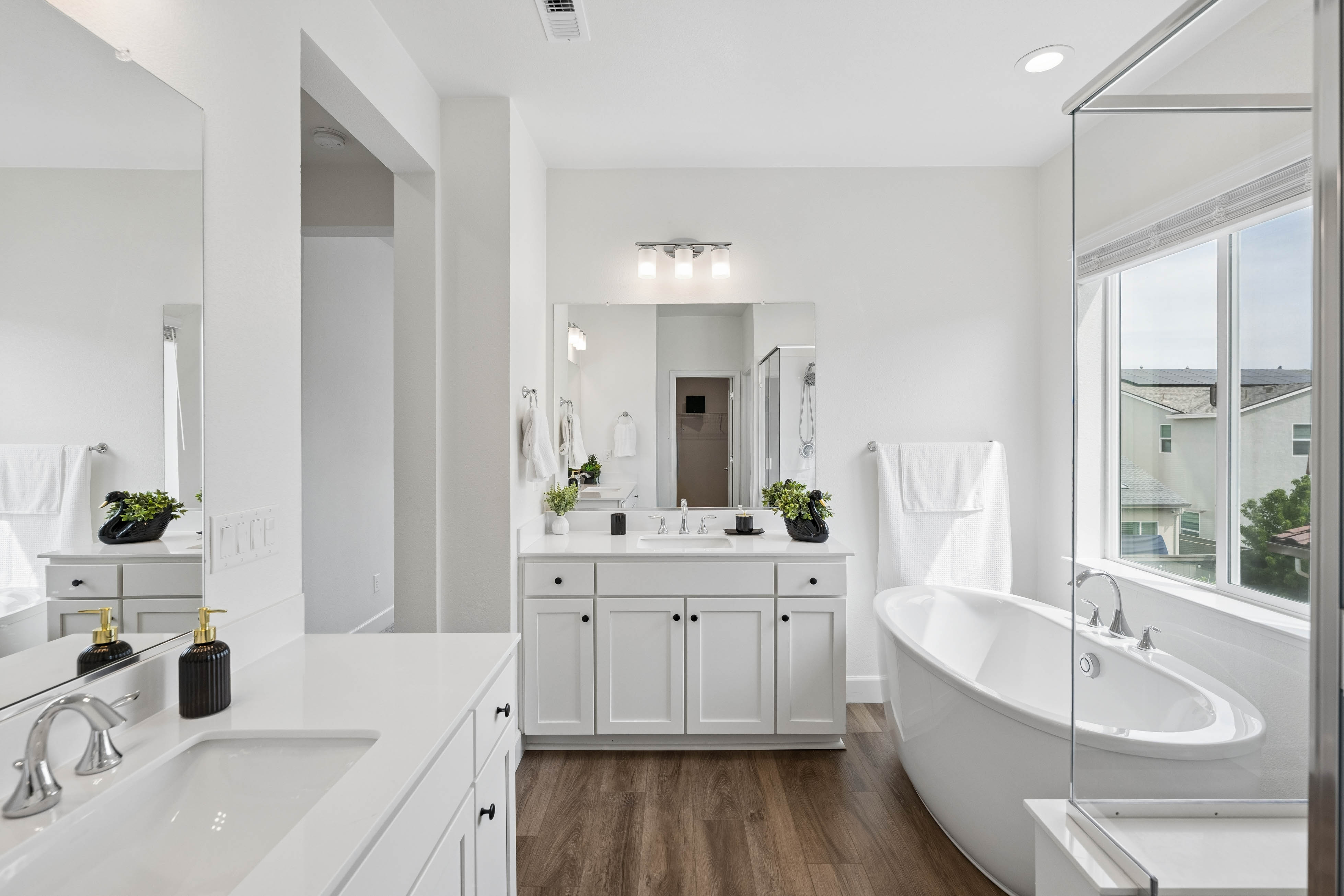  Elevated Living Meets Modern Comfort - 物件實景