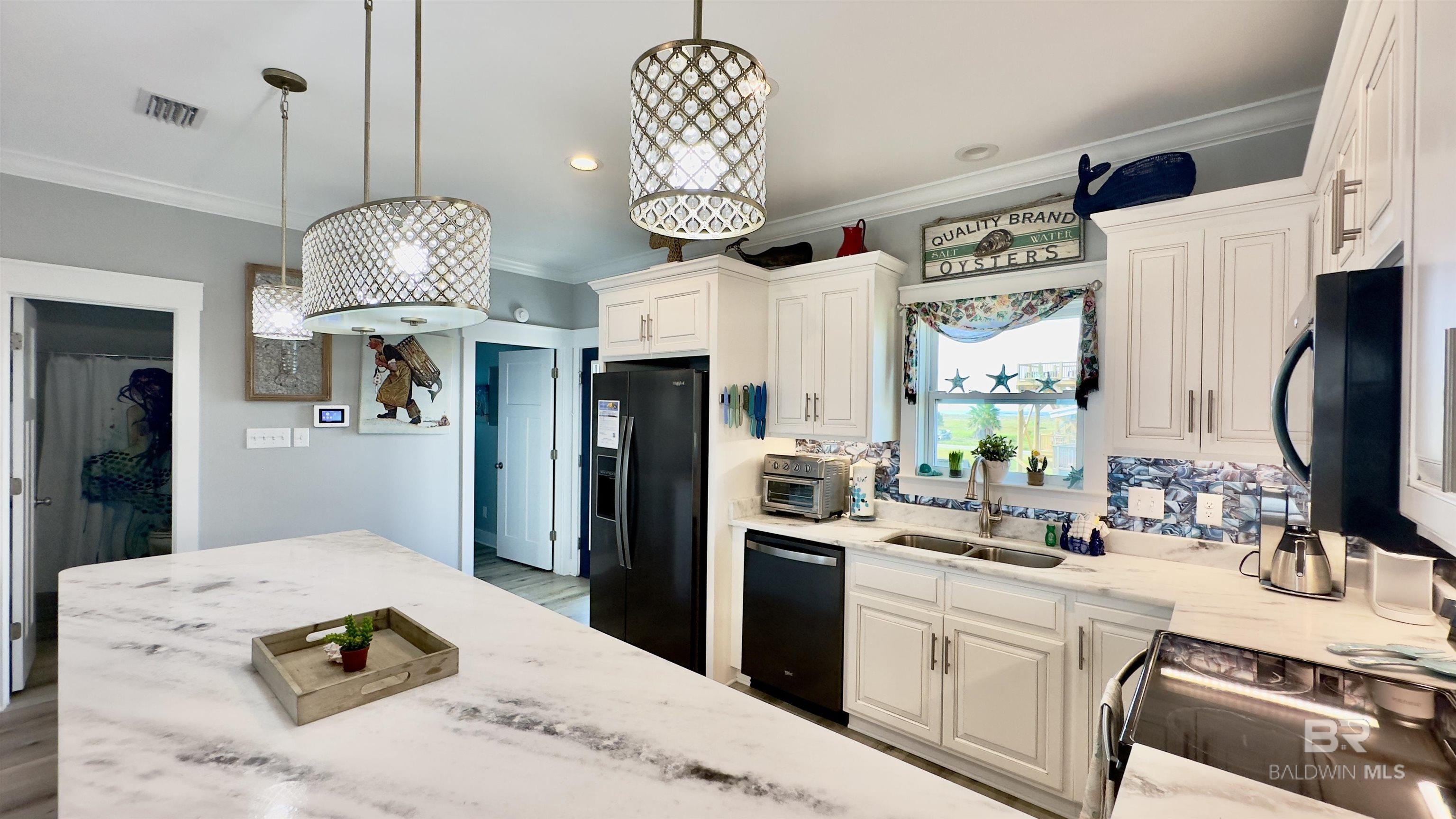 Dauphin Island, Alabama, 36528-4221, United States, 2 Bedrooms Bedrooms, ,2 BathroomsBathrooms,Residential,For Sale,1861943