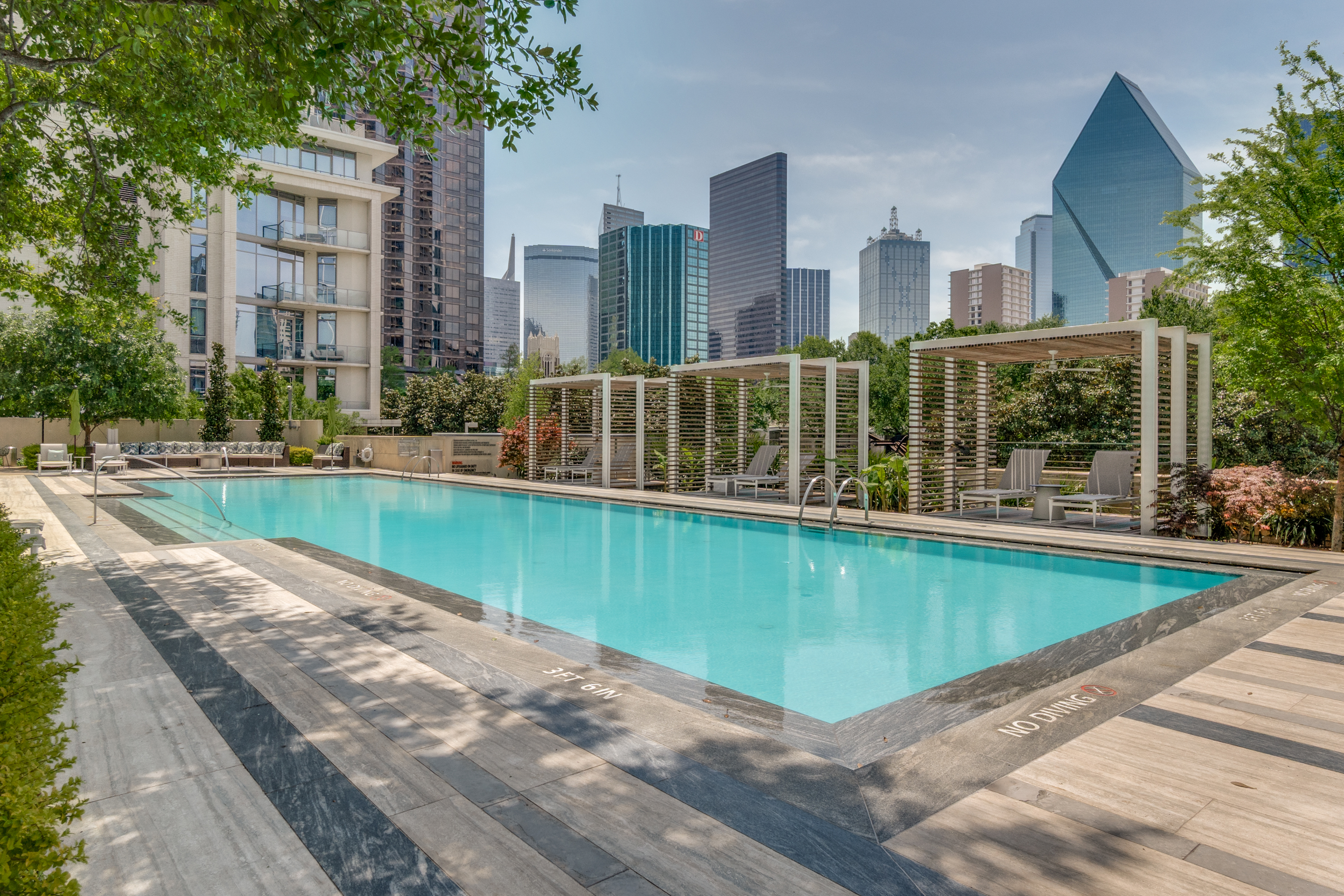  Elevated Living Above the Dallas Arts District - 物件實景