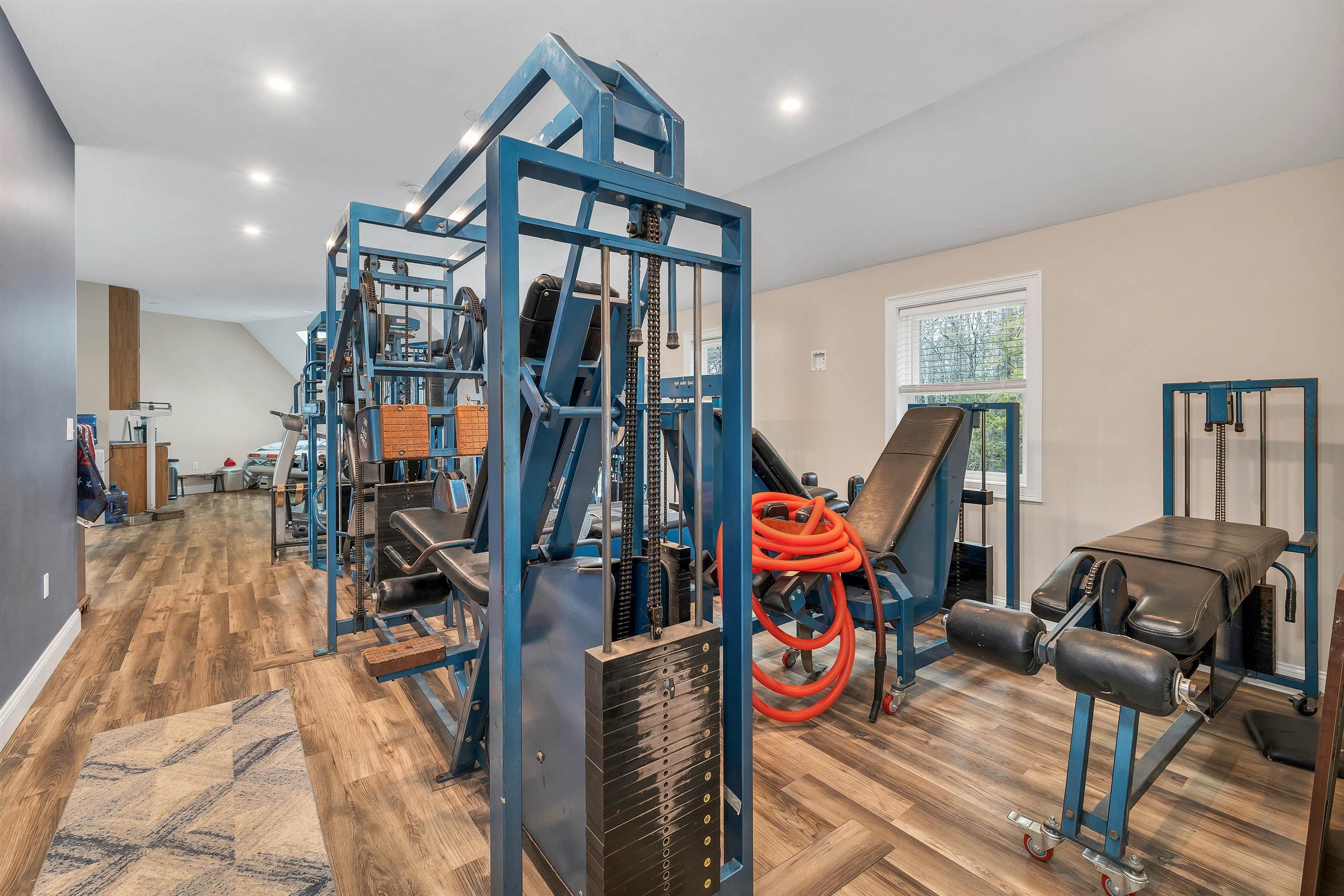 Meredith, New Hampshire, 03253, United States, 4 Bedrooms Bedrooms, ,2 BathroomsBathrooms,Residential,For Sale,1998295