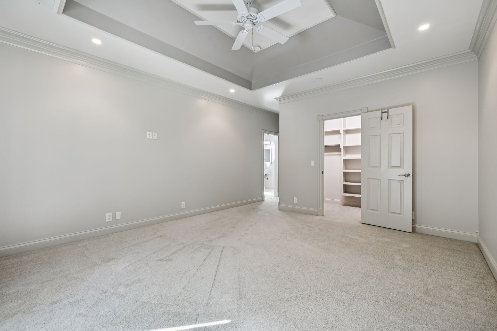  827 Maxwell Ct, Nashville, TN, 37220 - 物件實景