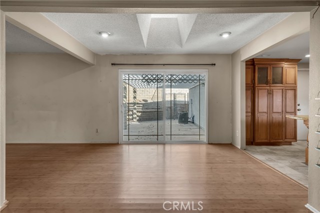 Canyon Country, California, 91387, United States, 2 Bedrooms Bedrooms, ,2 BathroomsBathrooms,Residential,For Sale,1979906