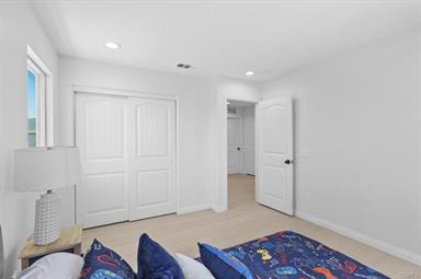 Lake Elsinore, California, 92530, United States, 4 Bedrooms Bedrooms, ,3 BathroomsBathrooms,Residential,For Sale,1942705