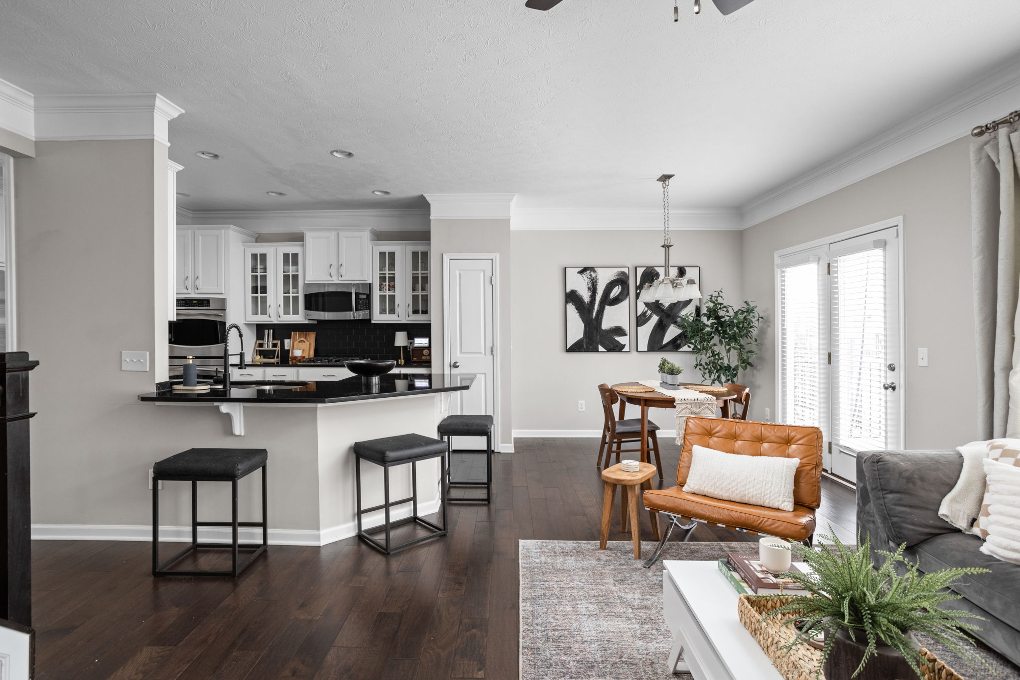  Exceptional 3 Bedroom Townhome in the Village of WestClay - 物件實景