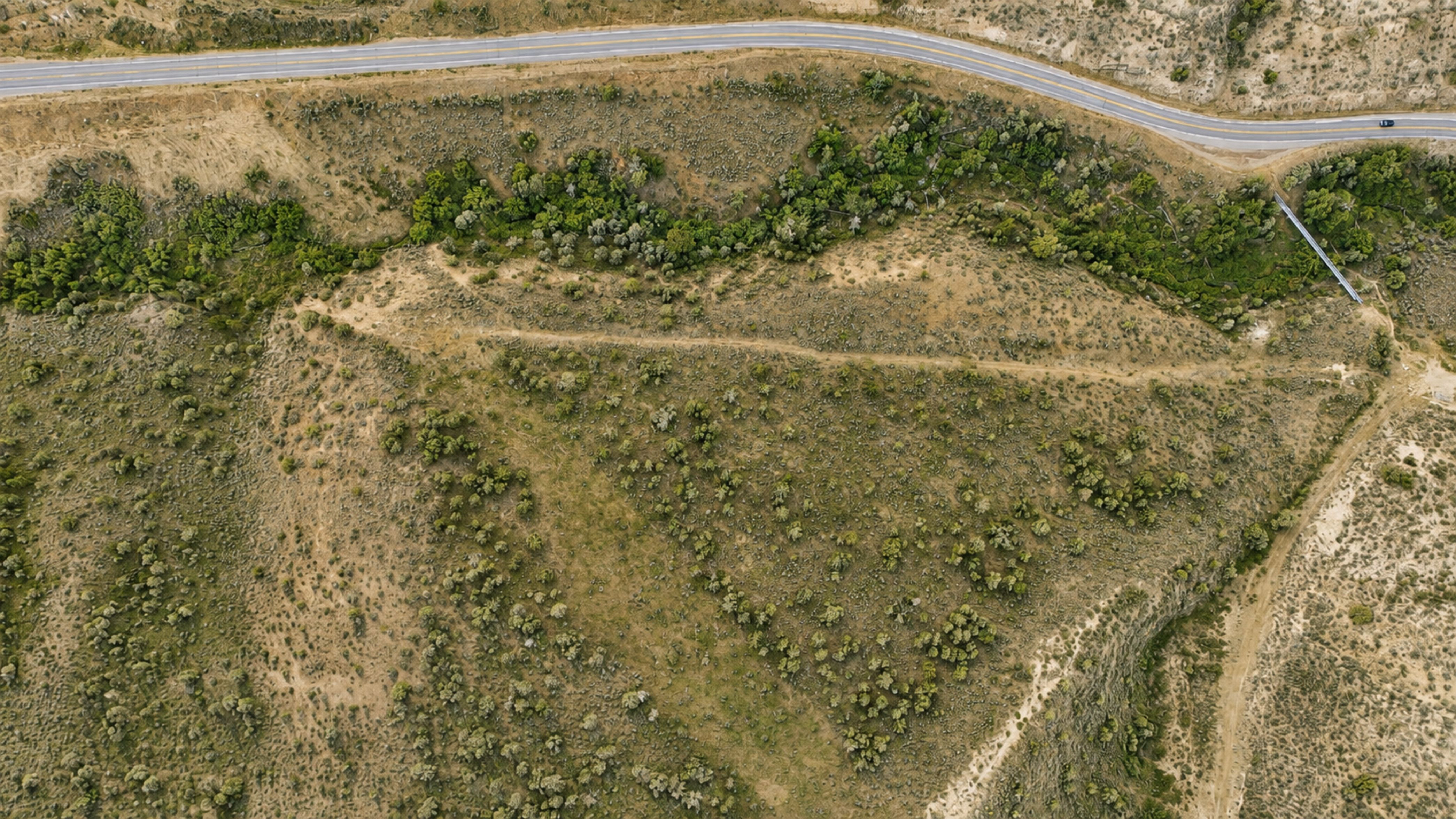  A Rare Opportunity to Own 74 Acres Overlooking the Eagle River Valley - 物件實景