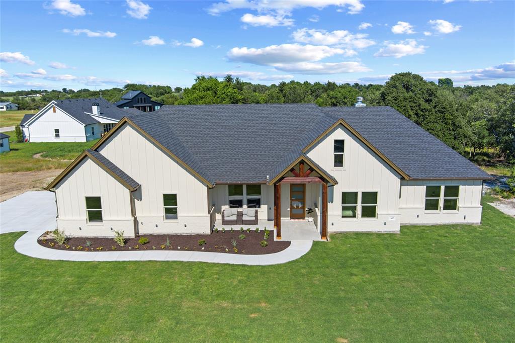 Weatherford, Texas, 76087, United States, 4 Bedrooms Bedrooms, ,3 BathroomsBathrooms,Residential,For Sale,1888737
