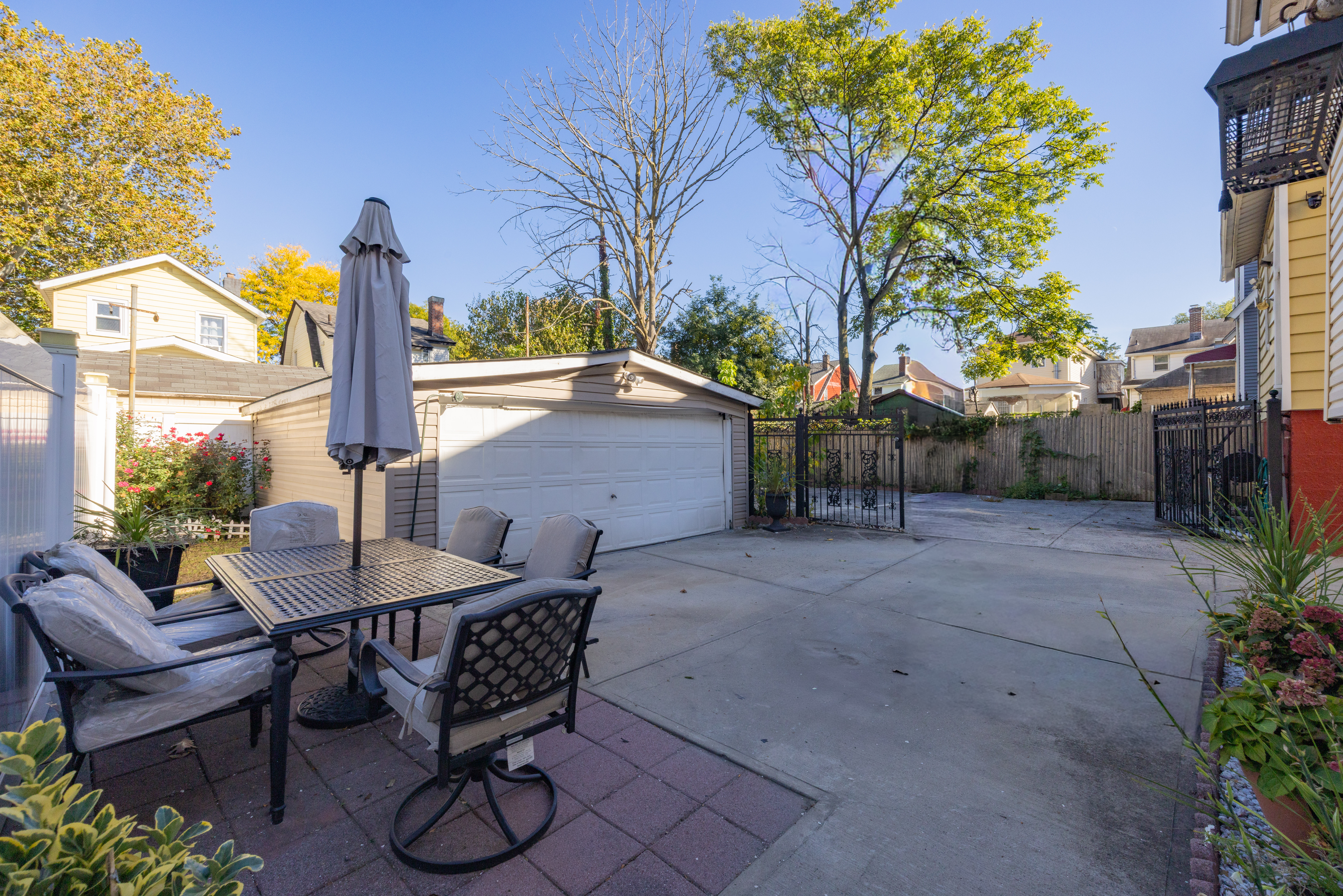  4418 Bruner Avenue - 物件實景