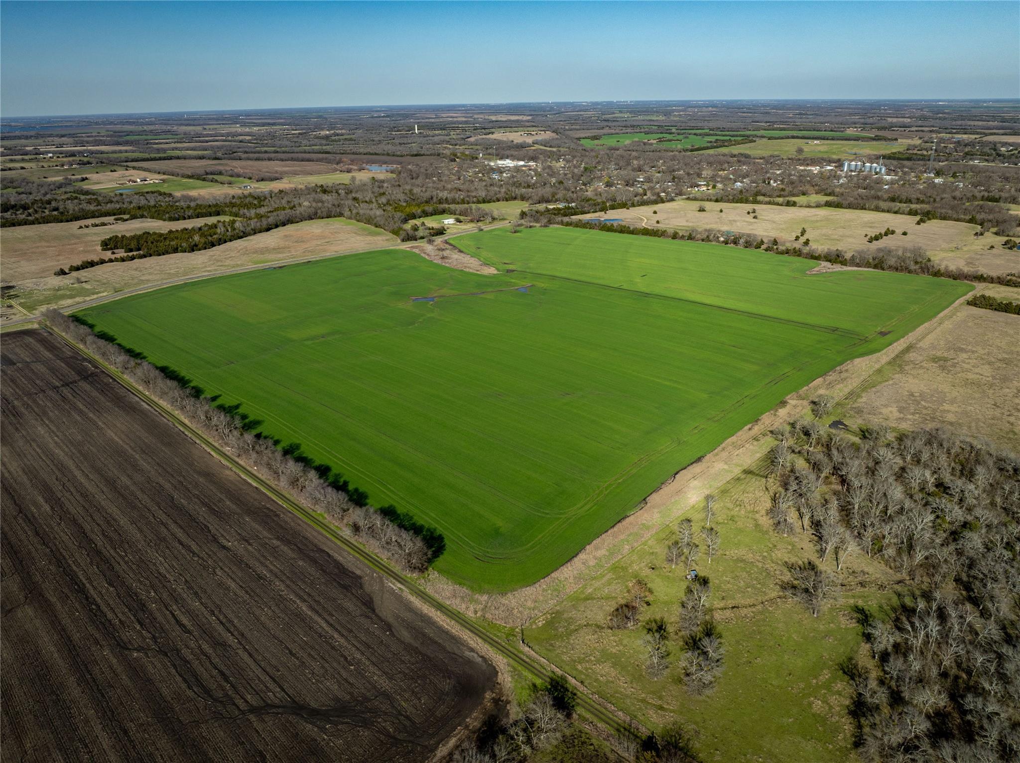Roxton, Texas, 75477, United States, ,Residential,For Sale,1935502