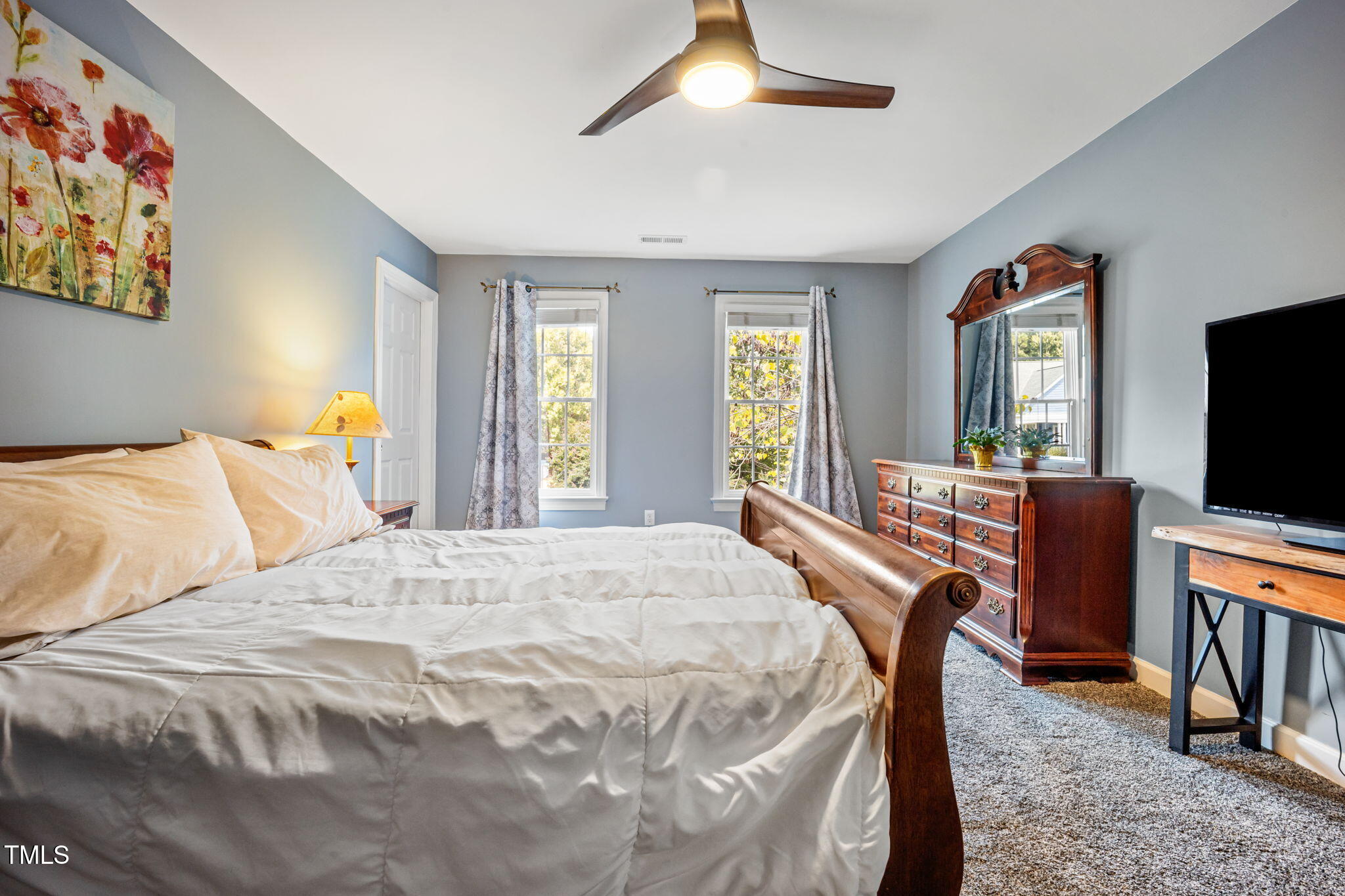Apex, North Carolina, 27502, United States, 4 Bedrooms Bedrooms, ,3 BathroomsBathrooms,Residential,For Sale,1939175