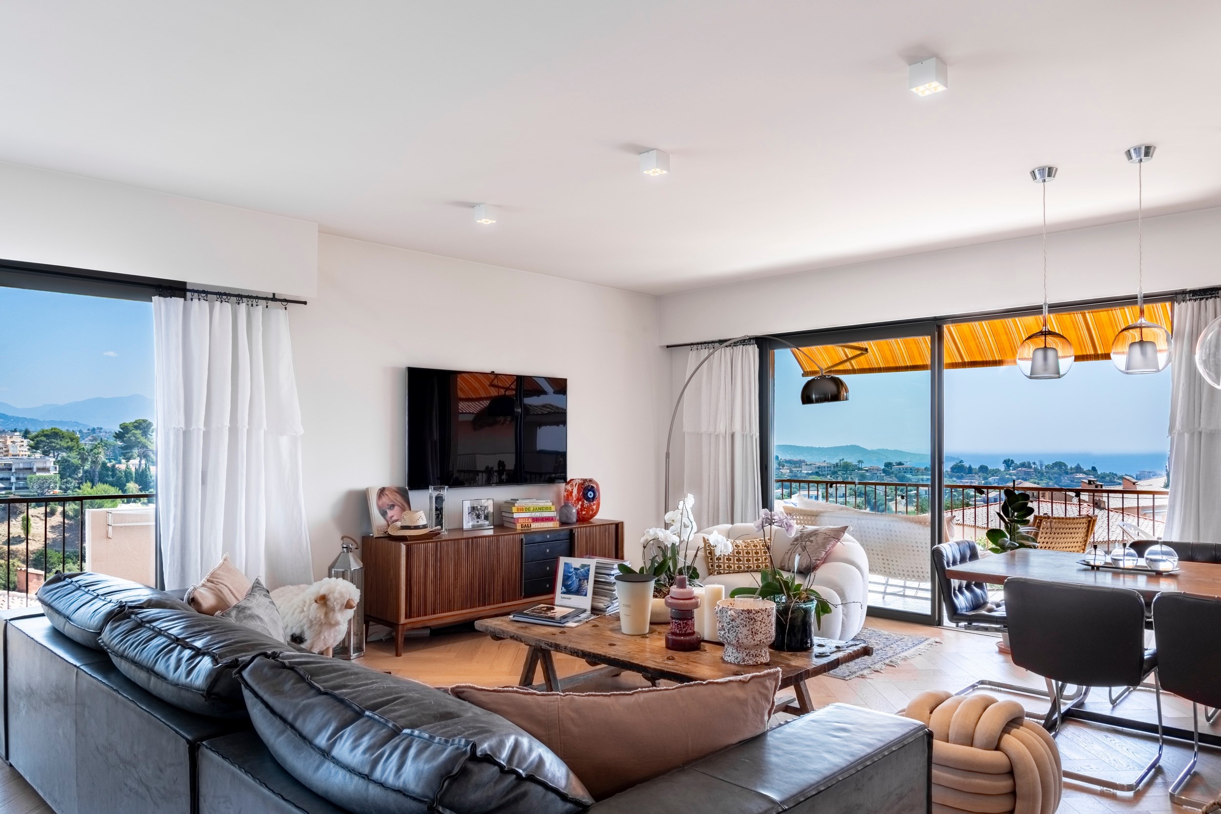  Exceptional apartment in Fabron Nice, top floor with sea view and 70 m² terrace - 物件實景