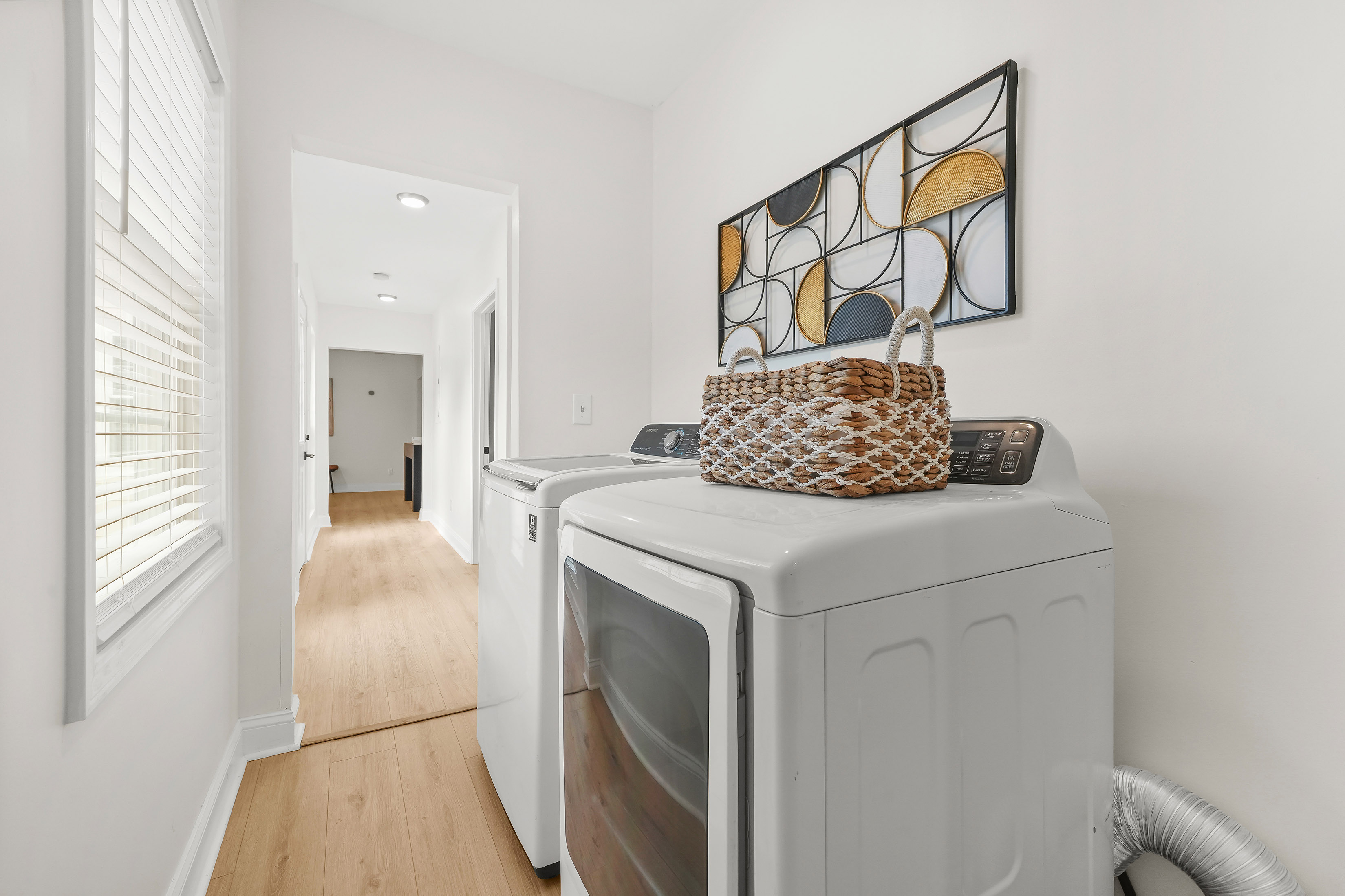  Bright and Beautifully Updated Bungalow in Venetian Hills - 物件實景