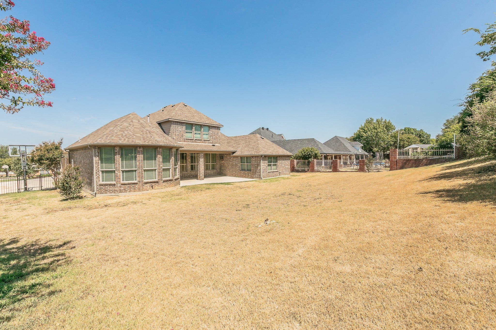 Fort Worth, Texas, 76179, United States, 5 Bedrooms Bedrooms, ,3 BathroomsBathrooms,Residential,For Sale,1980950