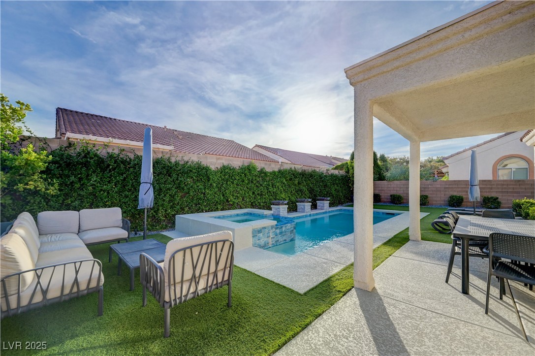 Las Vegas, Nevada, 89141, United States, 3 Bedrooms Bedrooms, ,3 BathroomsBathrooms,Residential,For Sale,1988947