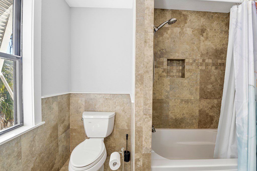 St. George Island, Florida, 32328, United States, 4 Bedrooms Bedrooms, ,2 BathroomsBathrooms,Residential,For Sale,2005204