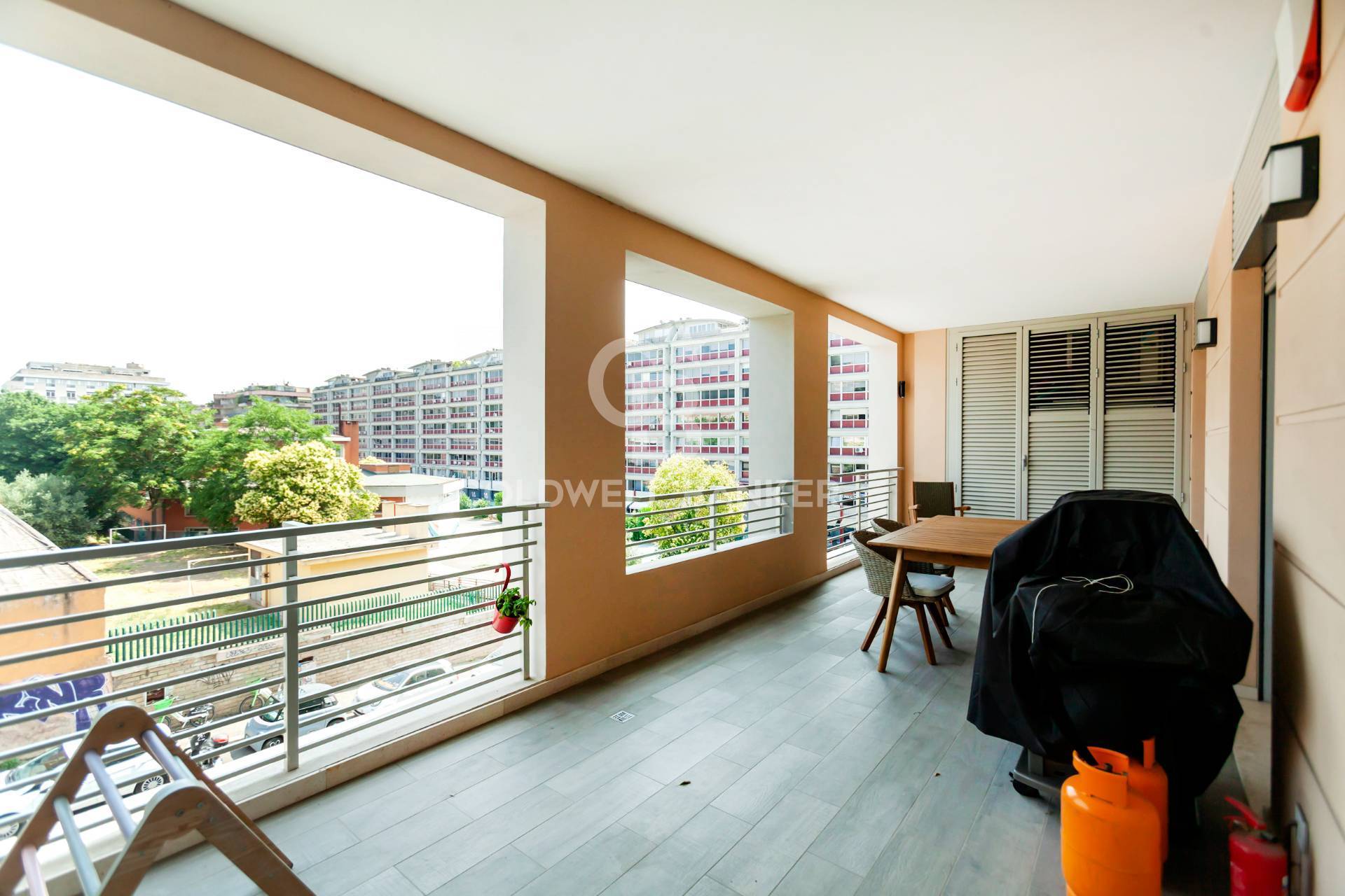 Roma, Roma, 00100, IT, 2 Bedrooms Bedrooms, ,2 BathroomsBathrooms,Residential,For Sale,1868220