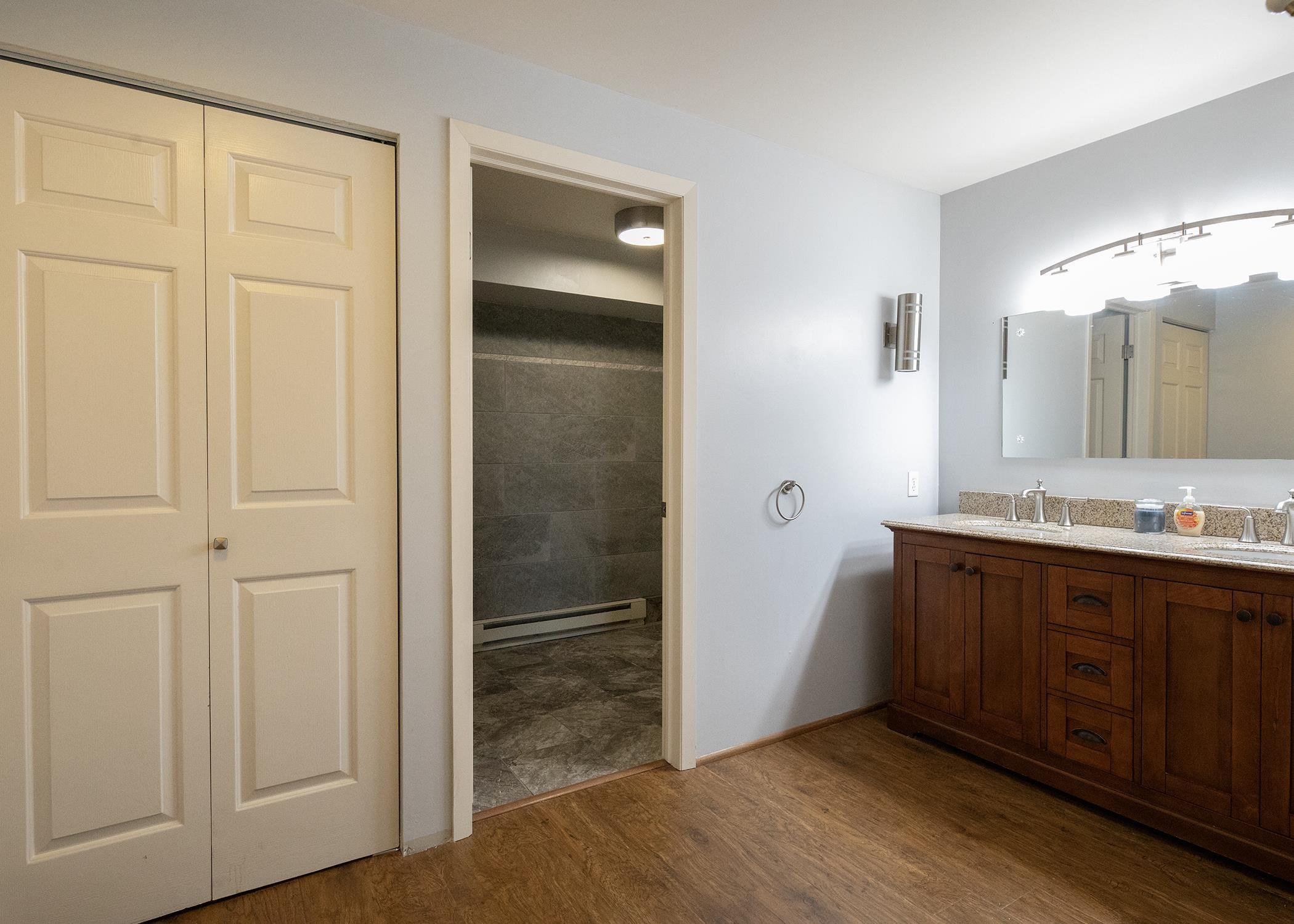 Duluth, Minnesota, 55805, United States, 4 Bedrooms Bedrooms, ,2 BathroomsBathrooms,Residential,For Sale,1941735