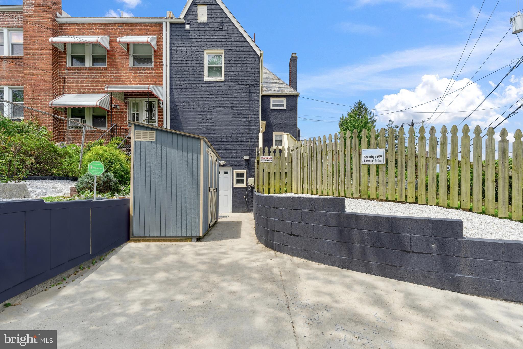Washington, District of Columbia, 20011, United States, 3 Bedrooms Bedrooms, ,4 BathroomsBathrooms,Residential,For Sale,1935527