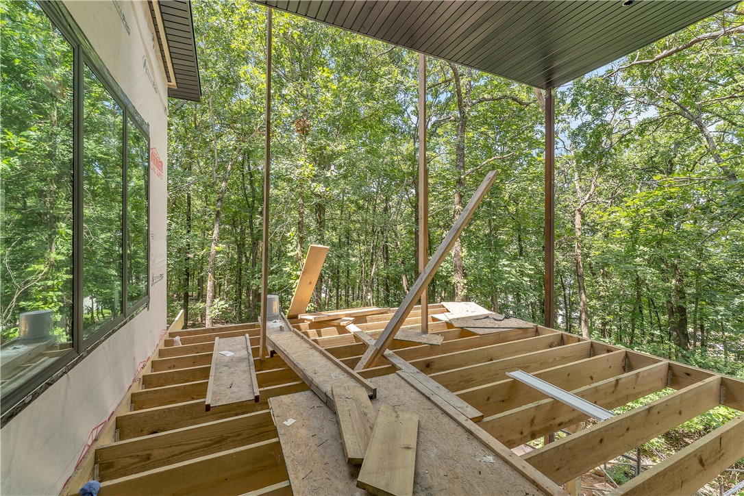 Fayetteville, Arkansas, 72703, United States, 4 Bedrooms Bedrooms, ,5 BathroomsBathrooms,Residential,For Sale,1902813