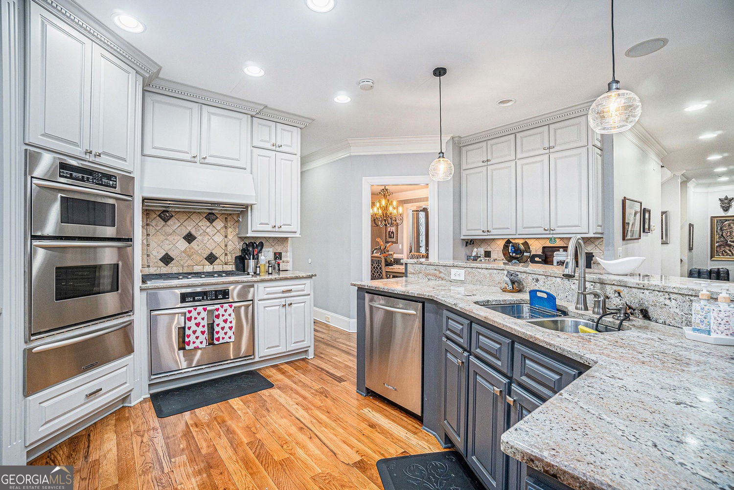 Atlanta, Georgia, 30331, United States, 6 Bedrooms Bedrooms, ,7 BathroomsBathrooms,Residential,For Sale,1926929