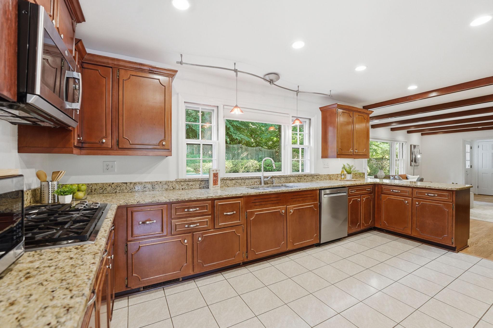  5155 37th Street N, Arlington, VA, 22207 - 物件實景