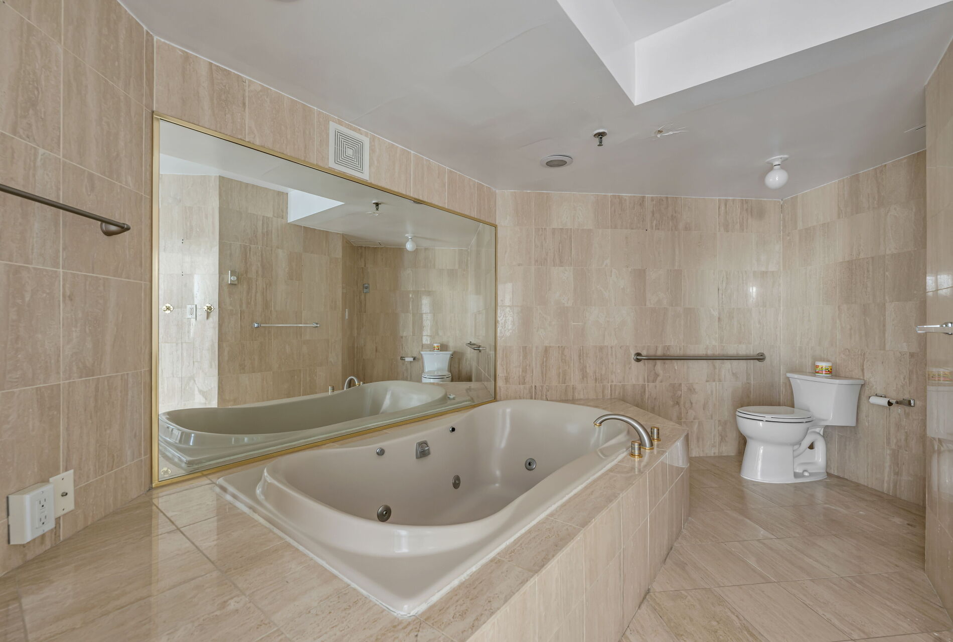  1512 Palisade Avenue, Fort Lee, NJ, 07024 - 物件實景
