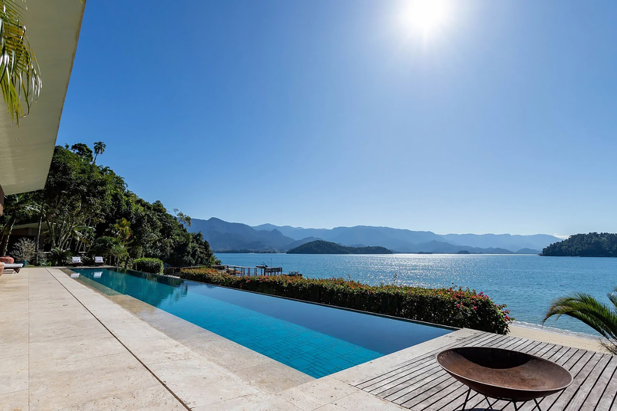  Waterfront estate with private suites and exceptional leisure infrastructure - 物件實景