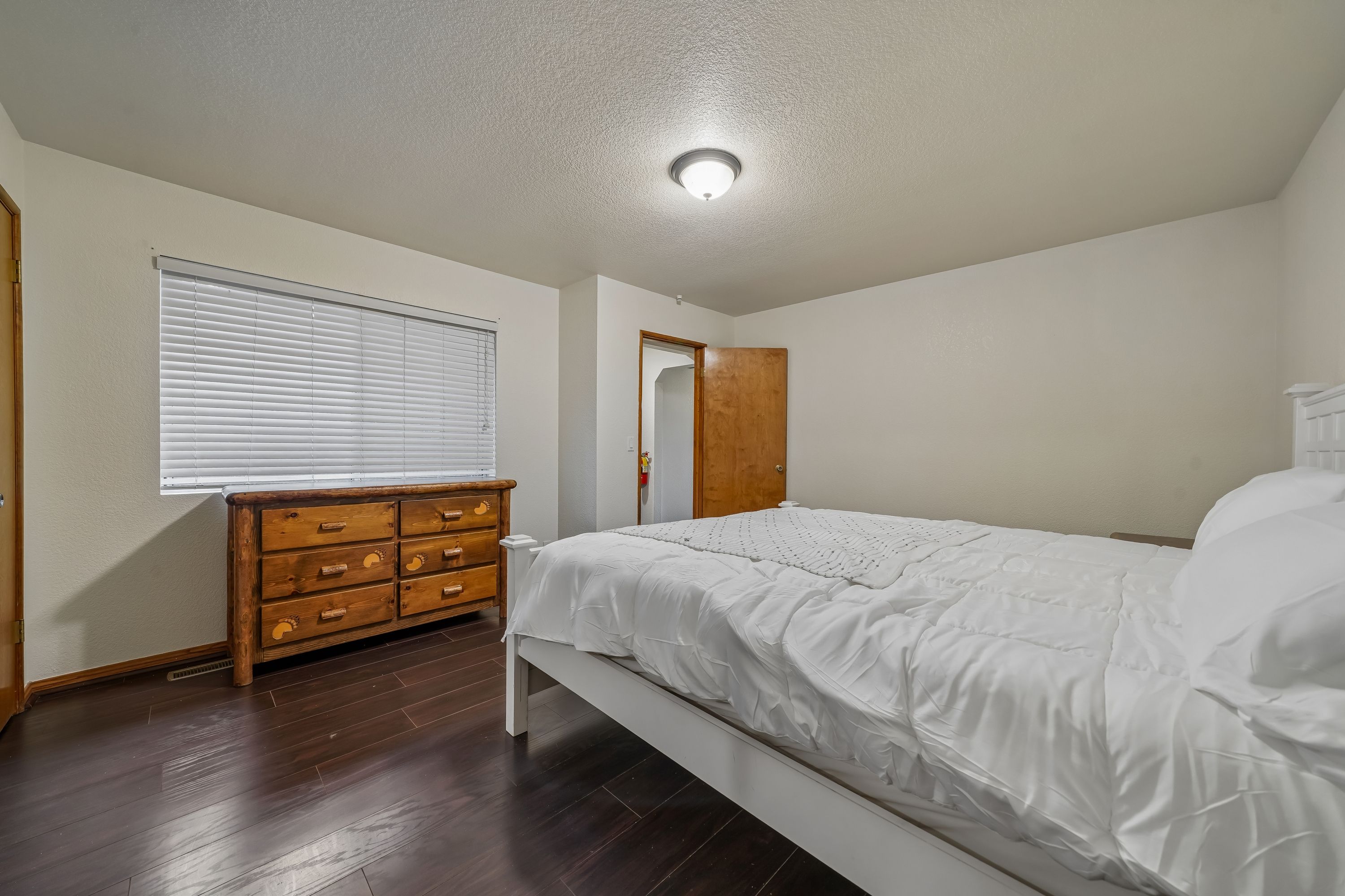  265 Eagle Drive, Big Bear Lake, CA 92315 - 物件實景
