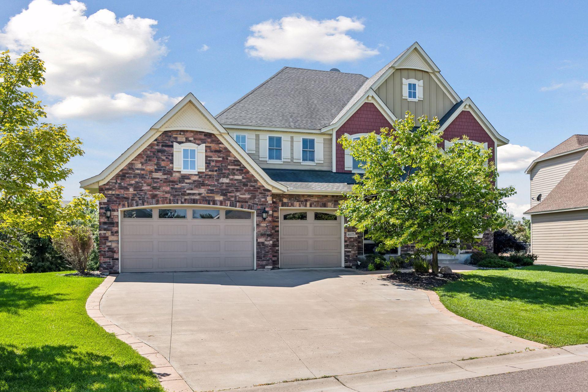 Plymouth, Minnesota, 55446, United States, 5 Bedrooms Bedrooms, ,5 BathroomsBathrooms,Residential,For Sale,1926210