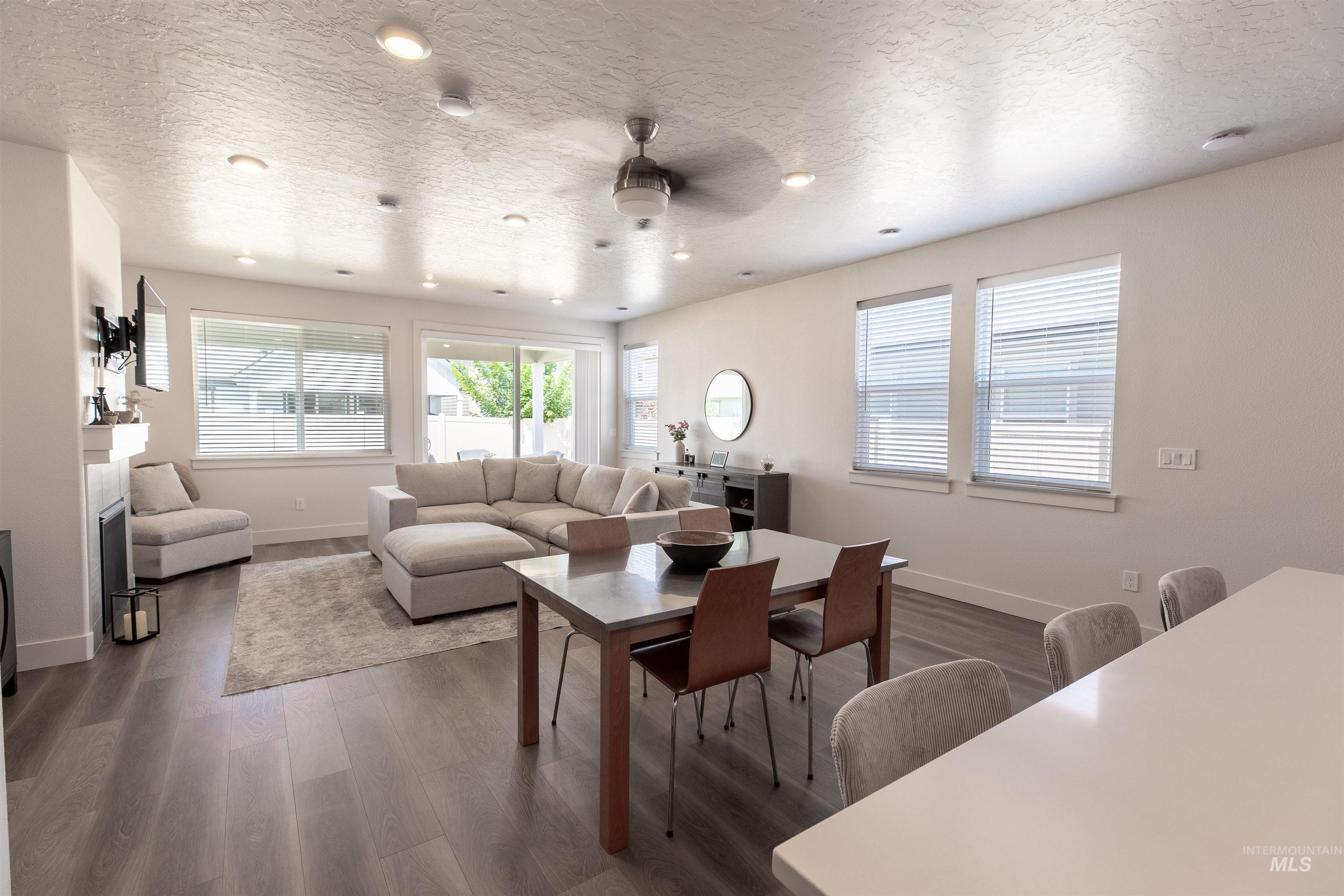 Meridian, Idaho, 83642, United States, 3 Bedrooms Bedrooms, ,Residential,For Sale,1896204