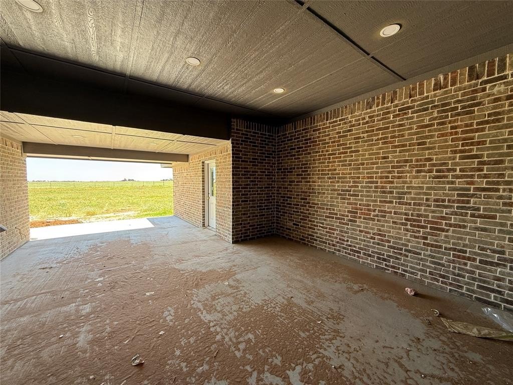 Altus, Oklahoma, 73521, United States, 4 Bedrooms Bedrooms, ,3 BathroomsBathrooms,Residential,For Sale,1980634