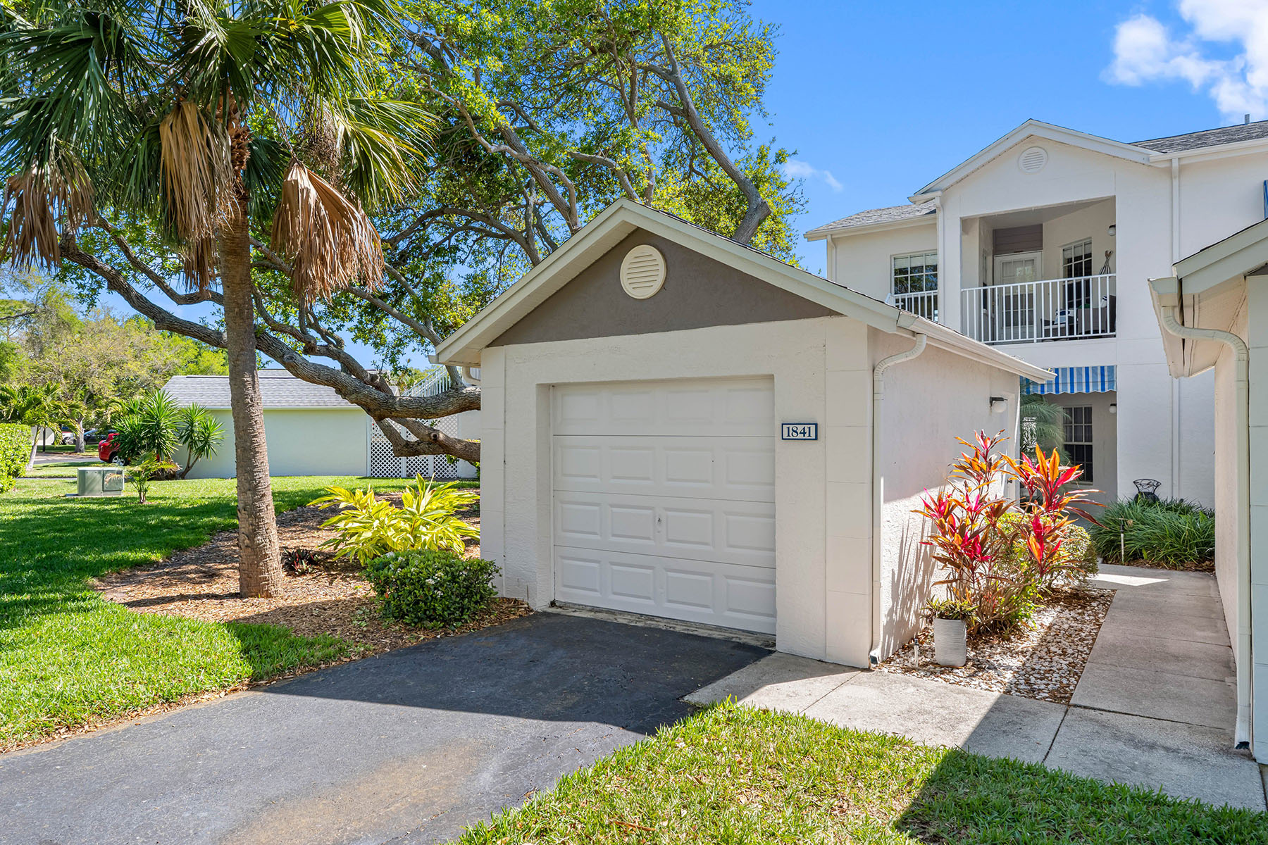  SHIPWATCH - 物件實景