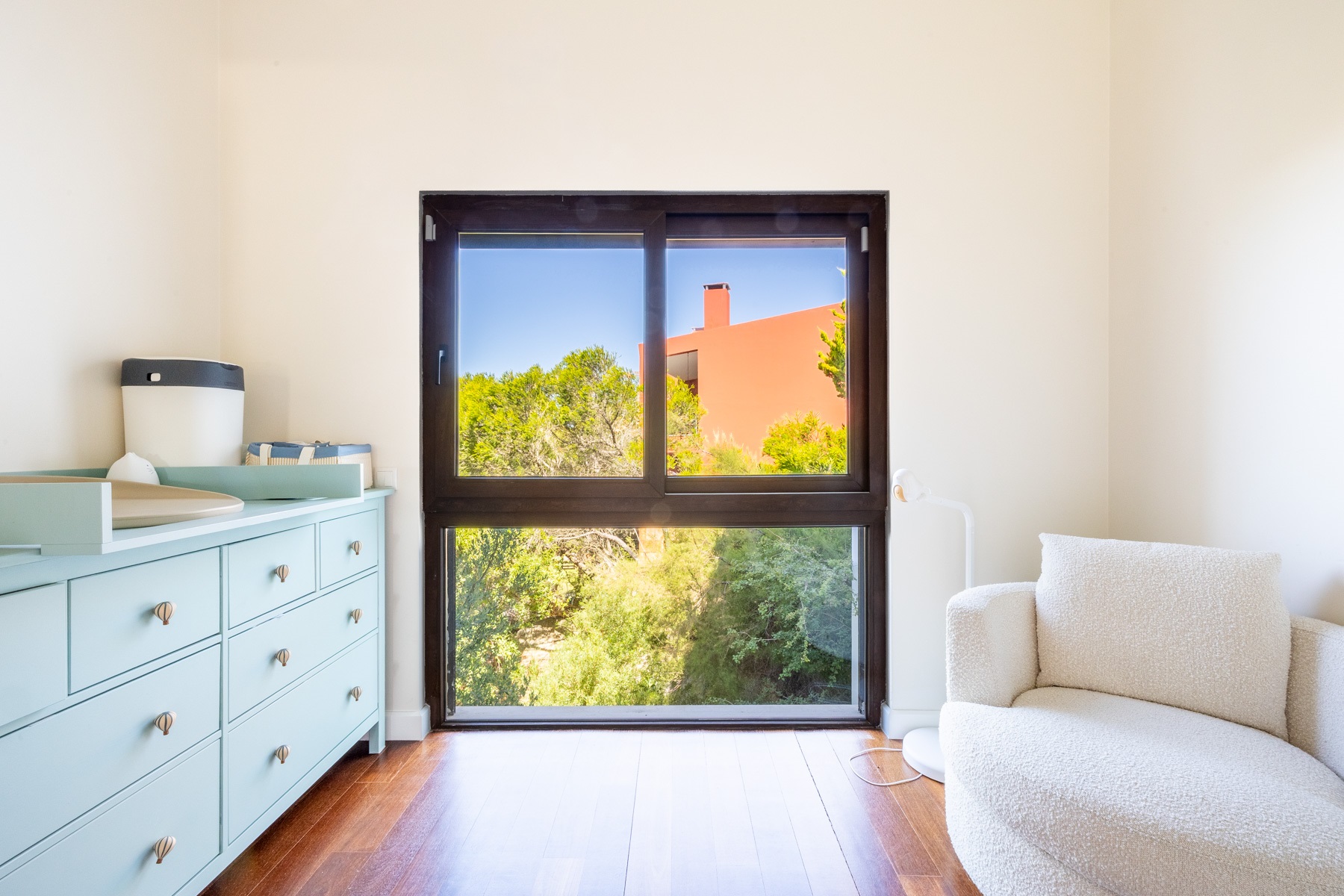  Semi-detached house, 4 bedrooms, for Sale - 物件實景