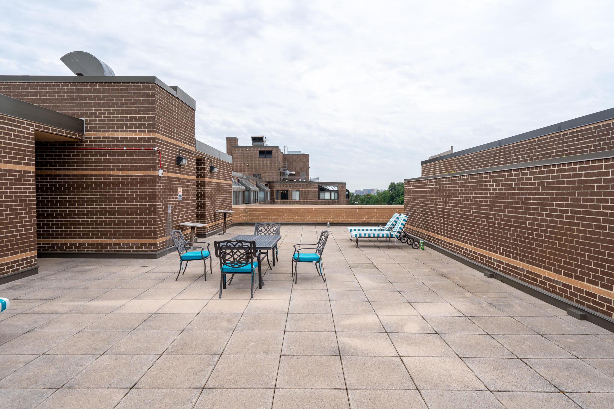  2111 Wisconsin Avenue NW, Washington, DC, 20007 - 物件實景