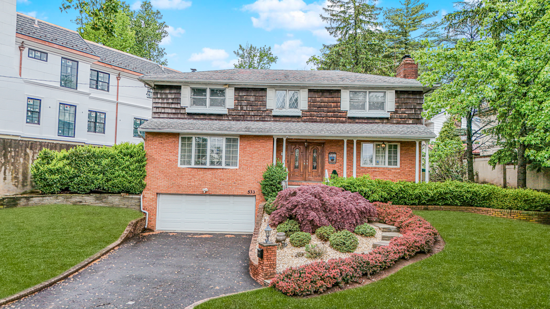 Staten Island, New York, 10301, United States, 4 Bedrooms Bedrooms, ,3 BathroomsBathrooms,Residential,For Sale,1838592