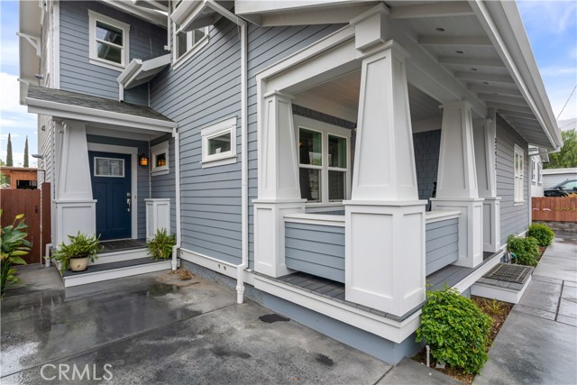 Lake Elsinore, California, 92530, United States, 4 Bedrooms Bedrooms, ,5 BathroomsBathrooms,Residential,For Sale,2008586