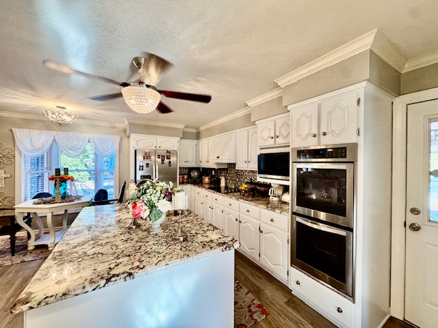 Paragould, Arkansas, 72450, United States, 5 Bedrooms Bedrooms, ,3 BathroomsBathrooms,Residential,For Sale,1955284