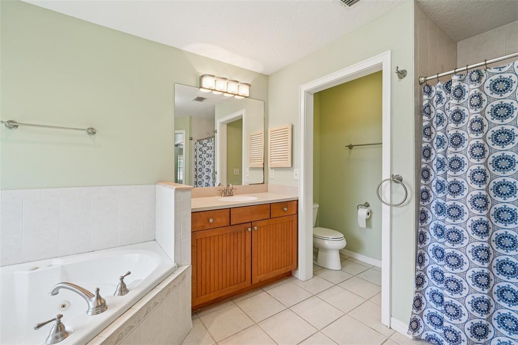Mount Dora, Florida, 32757, United States, 4 Bedrooms Bedrooms, ,2 BathroomsBathrooms,Residential,For Sale,1882448