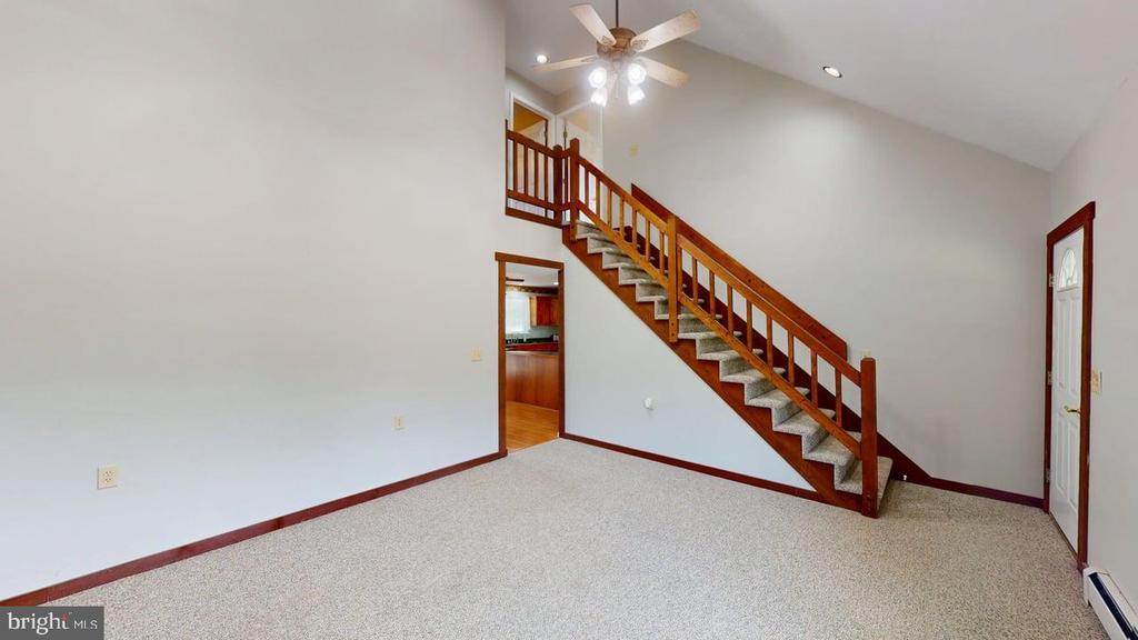 MATHIAS, West Virginia, 26812, United States, 3 Bedrooms Bedrooms, ,3 BathroomsBathrooms,Residential,For Sale,1898386